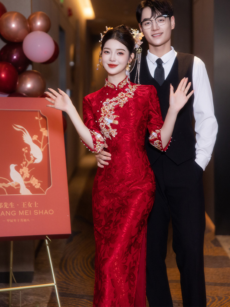 Red cheongsam toast dress wedding day bride casual dress back door engagement Chinese dress dress long sleeve autumn and winter heavy industry
