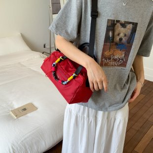 卸売 夏用 シングルショルダー クロスボディバッグ おしゃれ カジュアル オレンジ ナイロン生地 ジッパー付き バックパック|undefined
