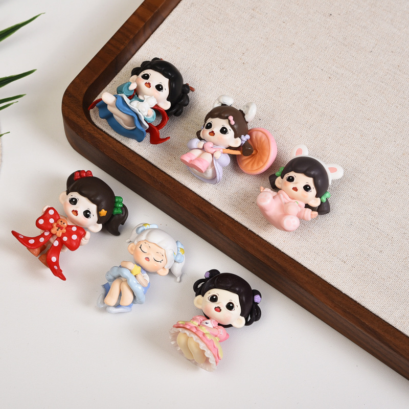 バブルマートシスターシリーズかわいいベビーフィギュアブラインドボックスおもちゃ diy 携帯電話チェーンキーホルダージュエリーペンダント|undefined