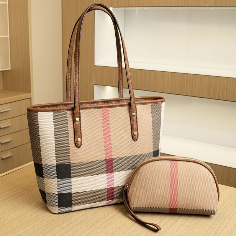 G5U Bag Women's 2025 New Fashion Large-Capacity Commuter Shoulder Bag Women's Plaid Handbag Retro Tote