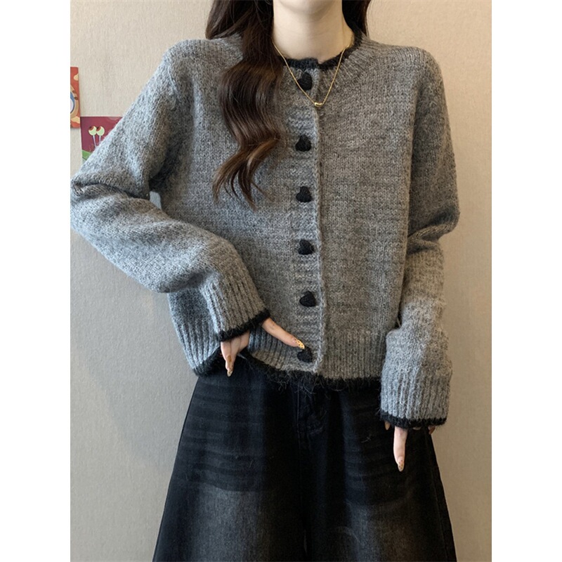 Short Knit Cardigan for Women, Autumn 2025 New Style, Knitted Outerwear, Petite Inner Layer Top, Small Top