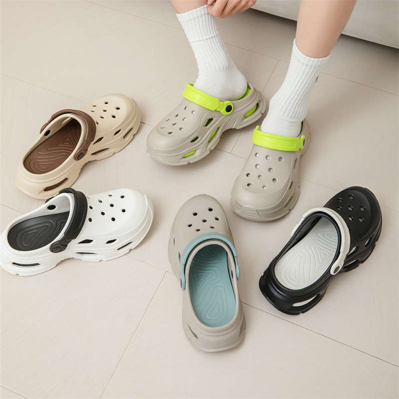 Zapatos con agujeros de suela gruesa para hombres verano 2025 nueva moda pisando mierda sandalias de playa antideslizantes zapatillas Baotou señoras