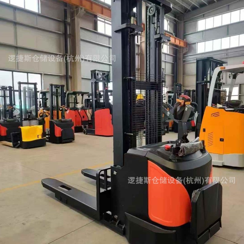 站驾式堆高车3吨升降托盘堆垛叉车货物搬运堆垛 电动升降叉车