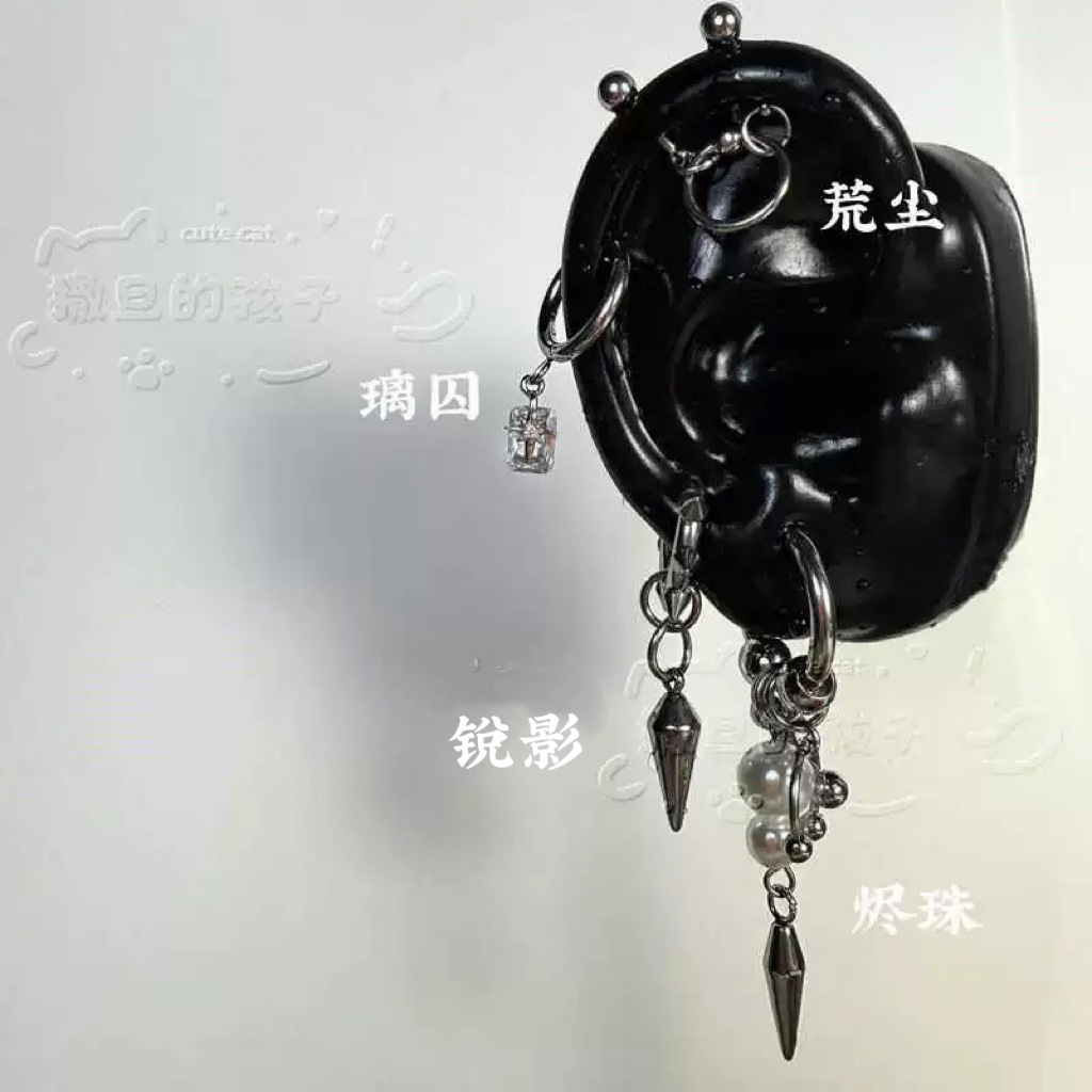 Labret stud lip piercing jewelry styling detail