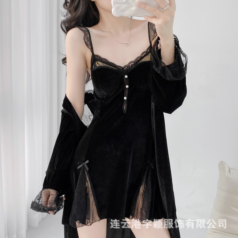 블랙 슈트 (슬링 + 가운)