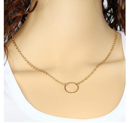 Small circle clavicle chain pendant, simple short versatile necklace for women, fashionable and sweet Japanese and Korean accessories wholesale
