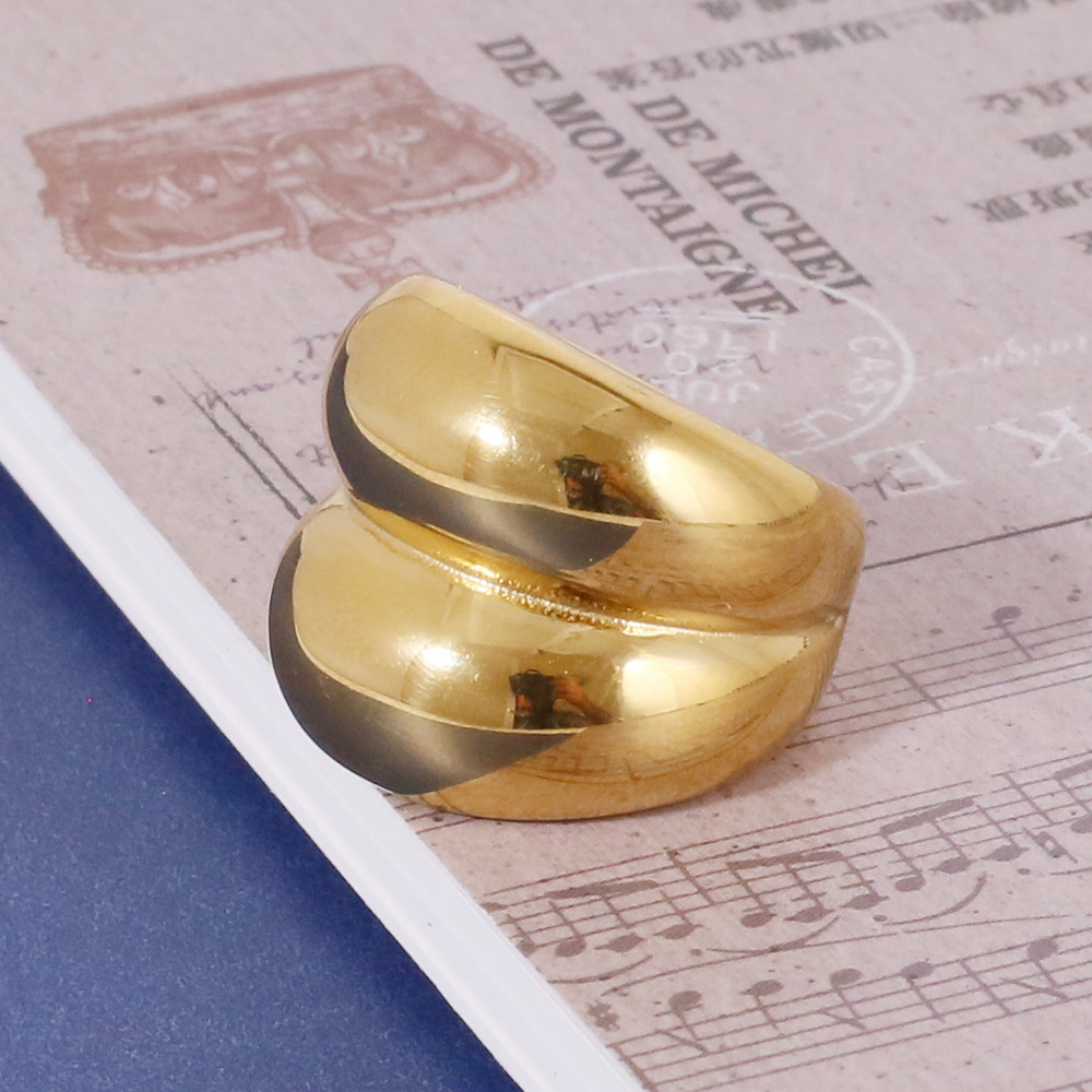 Minimalistisk herrring, stilren och modern design_voghion.com