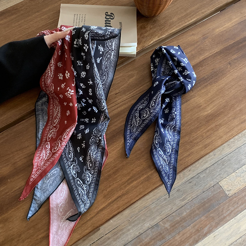 Pañuelo de seda para mujer, estilo de primavera y verano de alta calidad, patrón de anacardo retro, cinturón para el cabello en forma de diamante, pañuelo, pañuelo, pañuelo, pañuelo de seda al por mayor