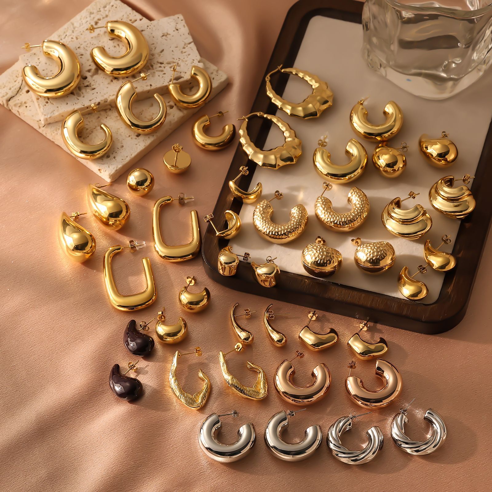 Earrings Classification 1 Pair Quantity Holiday, Daily Occasion Titanium Steel Material Solid Color Pattern 1 Pair Vacation Classic Style Solid Color Plating Titanium Steel Earrings