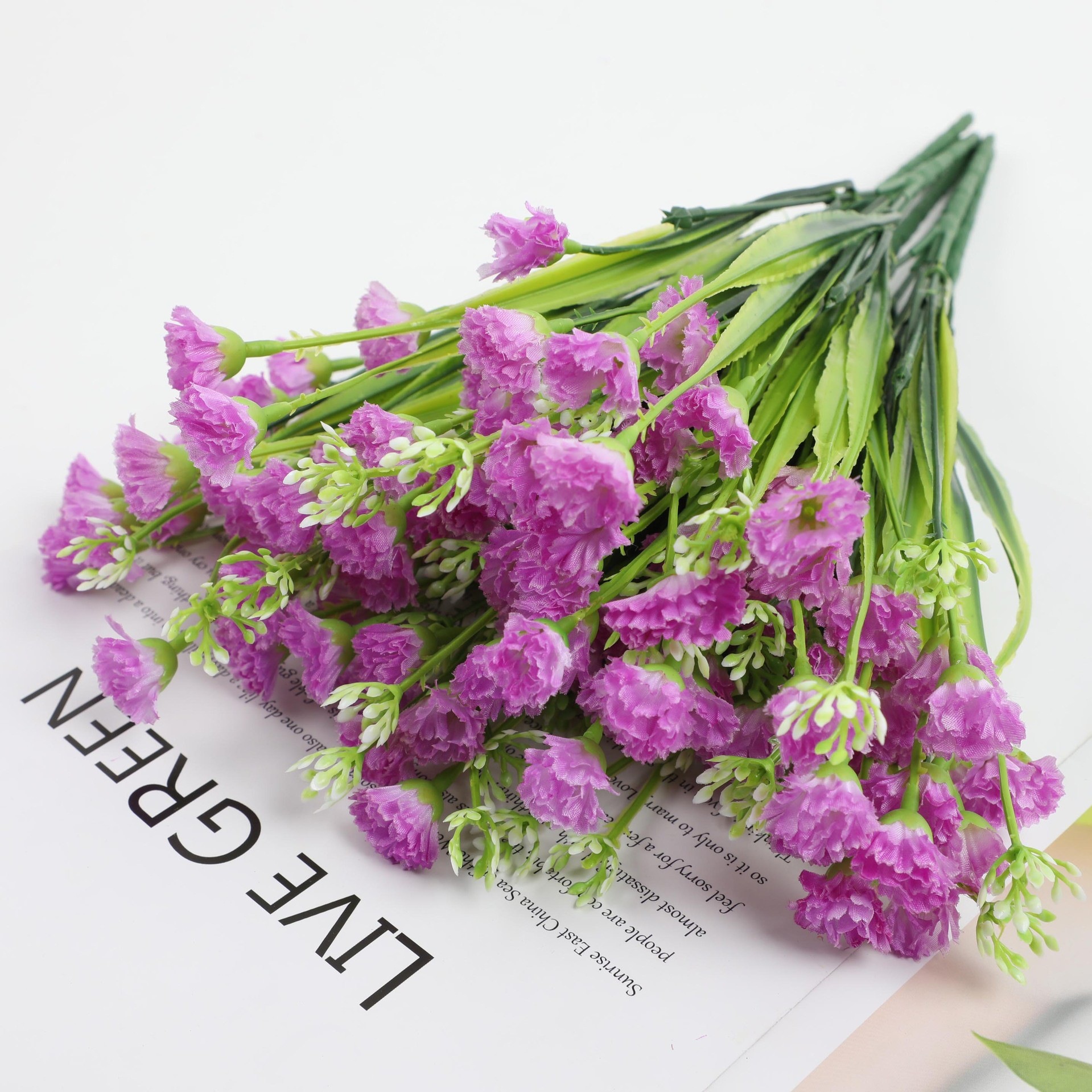 Simulación de plantas acuáticas plástico hierba de primavera flor violeta serigrafía hierba de primavera de cinco cabezas pequeña margarita flor falsa accesorios decorativos al por mayor