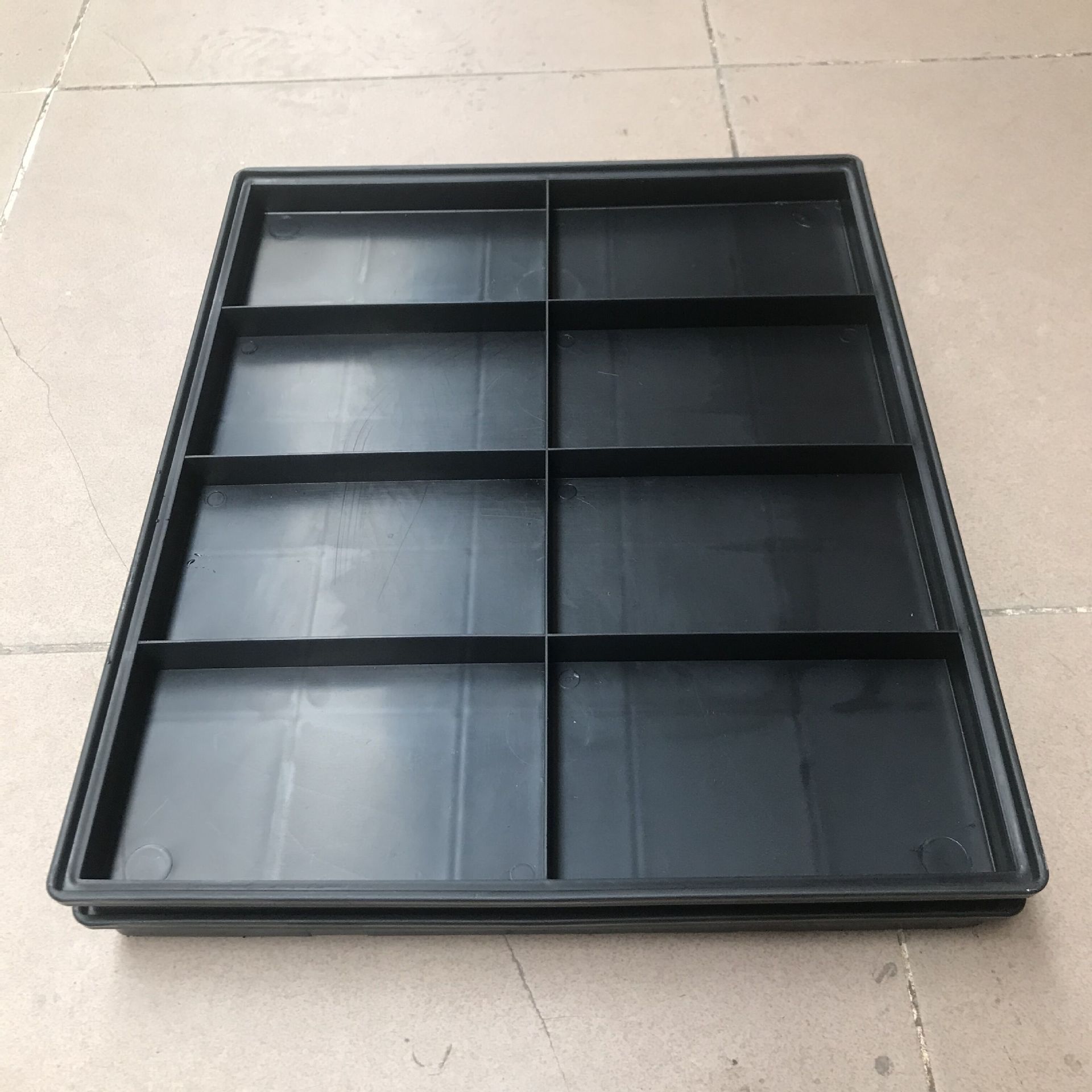 厂家供应pp塑料防静电方盘 加厚防静电托盘 八格方盘 380*310*28