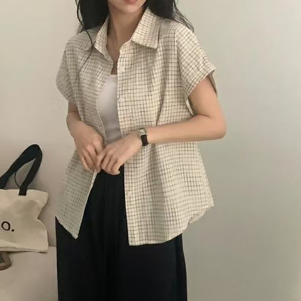 韓国chicファッションファッションファッション婦人服格子シャツ25夏単列ボタンゆるい半袖4色シャツカーディガン|undefined