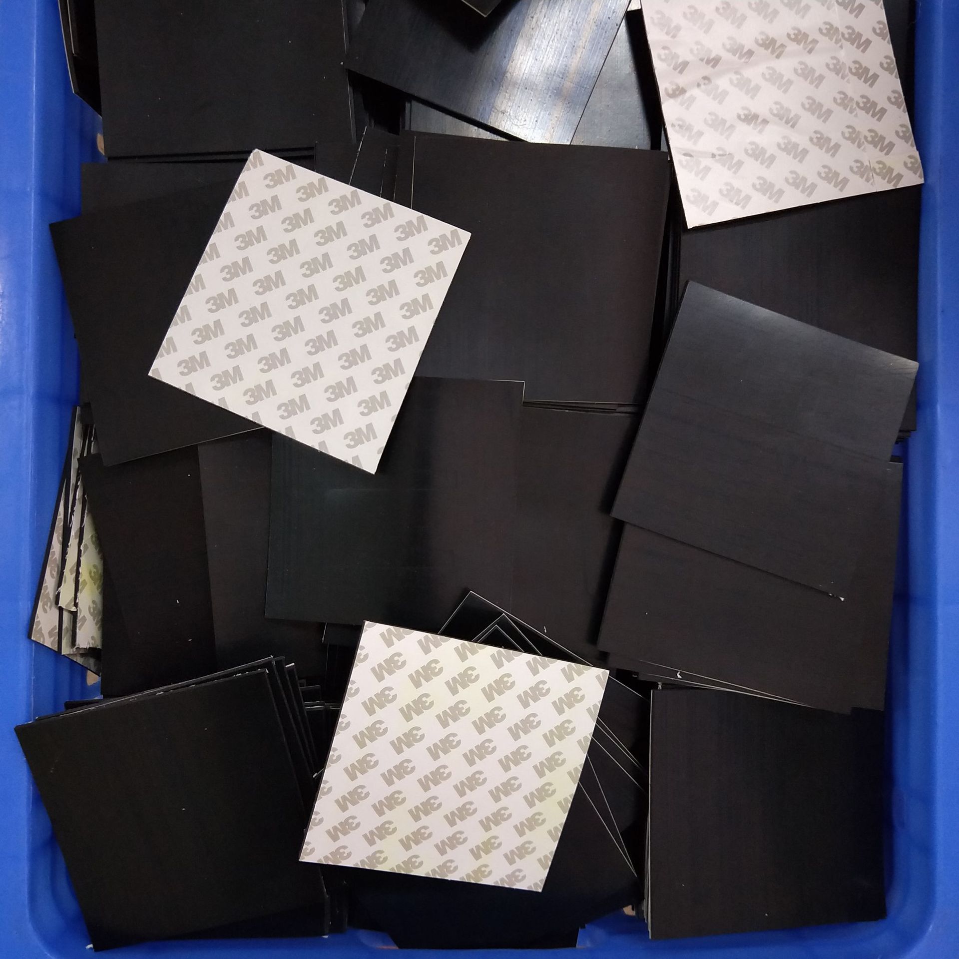 供应 透明硅胶垫片黑色背胶自粘橡胶脚垫圆形  音箱家具橡胶垫片