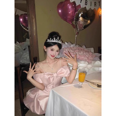プリンセススカート誕生日パーティーのドレスは高級で贅沢な大衆独特で美しいピンクのストラップa字ワンピースです