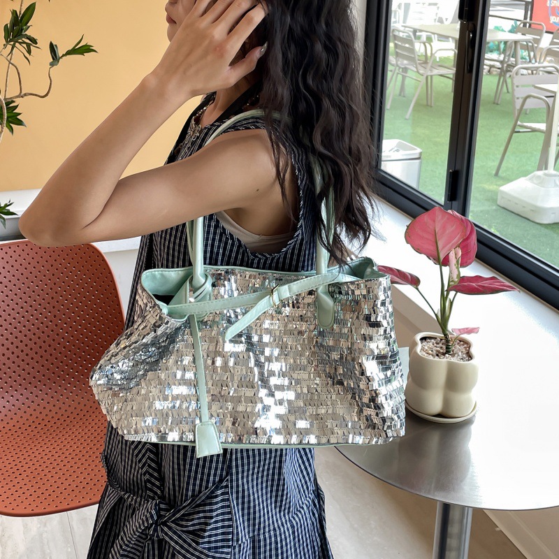 Bolso Tote de moda coreana 2025 verano nuevo bolso femenino estilo occidental bolso de lentejuelas moda bolso de hombro de gran capacidad
