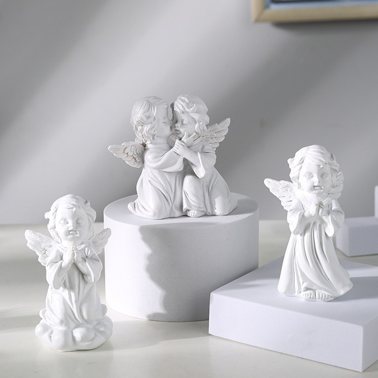 American girl angel statue resin decoration desktop mini decoration wedding supplies couple doll decoration 