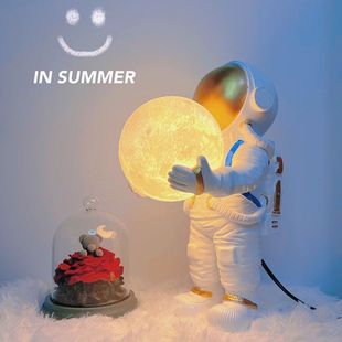 Boy's Room Table Lamp Creative Space Astronaut Planet Cartoon Bedroom Bedside Rechargeable Children's Gift Night Light