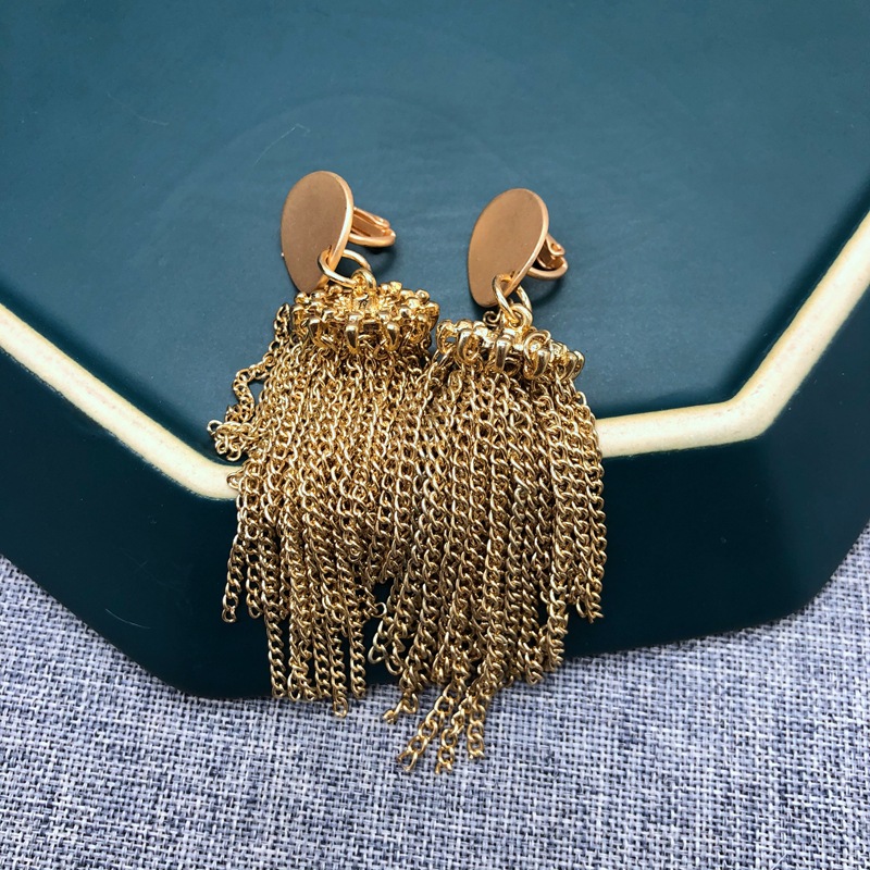 Vintage Gold Metal Chain Tassel Earrings display picture 6