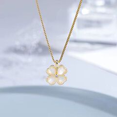 振音網紅同項ネックレス女ins軽豪華小衆デザインファッション四葉花ペンダント鎖