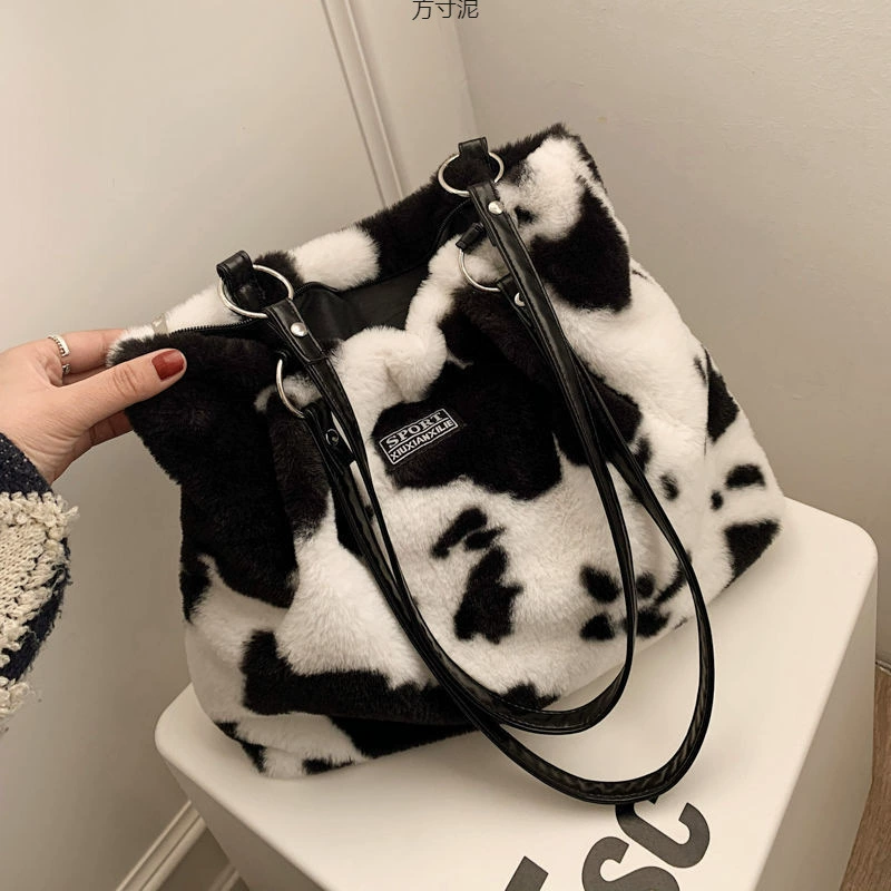 Новая осенняя и зимняя плюшевая сумка женская новая французская иностранная сумка большой емкости