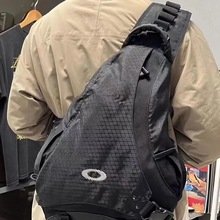 �������¿�μ�����г������s�ذ����ݽ��^������Ϣ����б�汳��