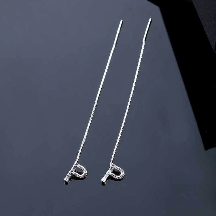 Shiai original s925 plata esterlina oído líneas inglés 26 letras cadena de la oreja moda todo-fósforo oído espárragos multi-color generación