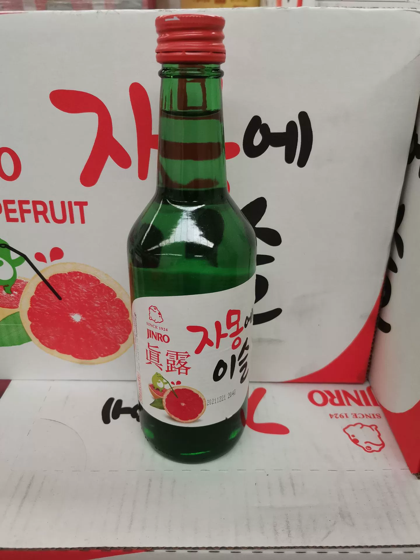 Соджу (Jinro) 360 мл ×20 бутылок, assorted fruit flavors — strawberry, grapefruit, grape, peach, plum