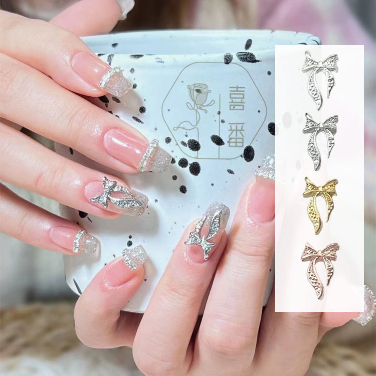 网红美甲饰品日韩系合金蝴蝶结美甲饰品飘带蝴蝶结指甲贴配饰批发