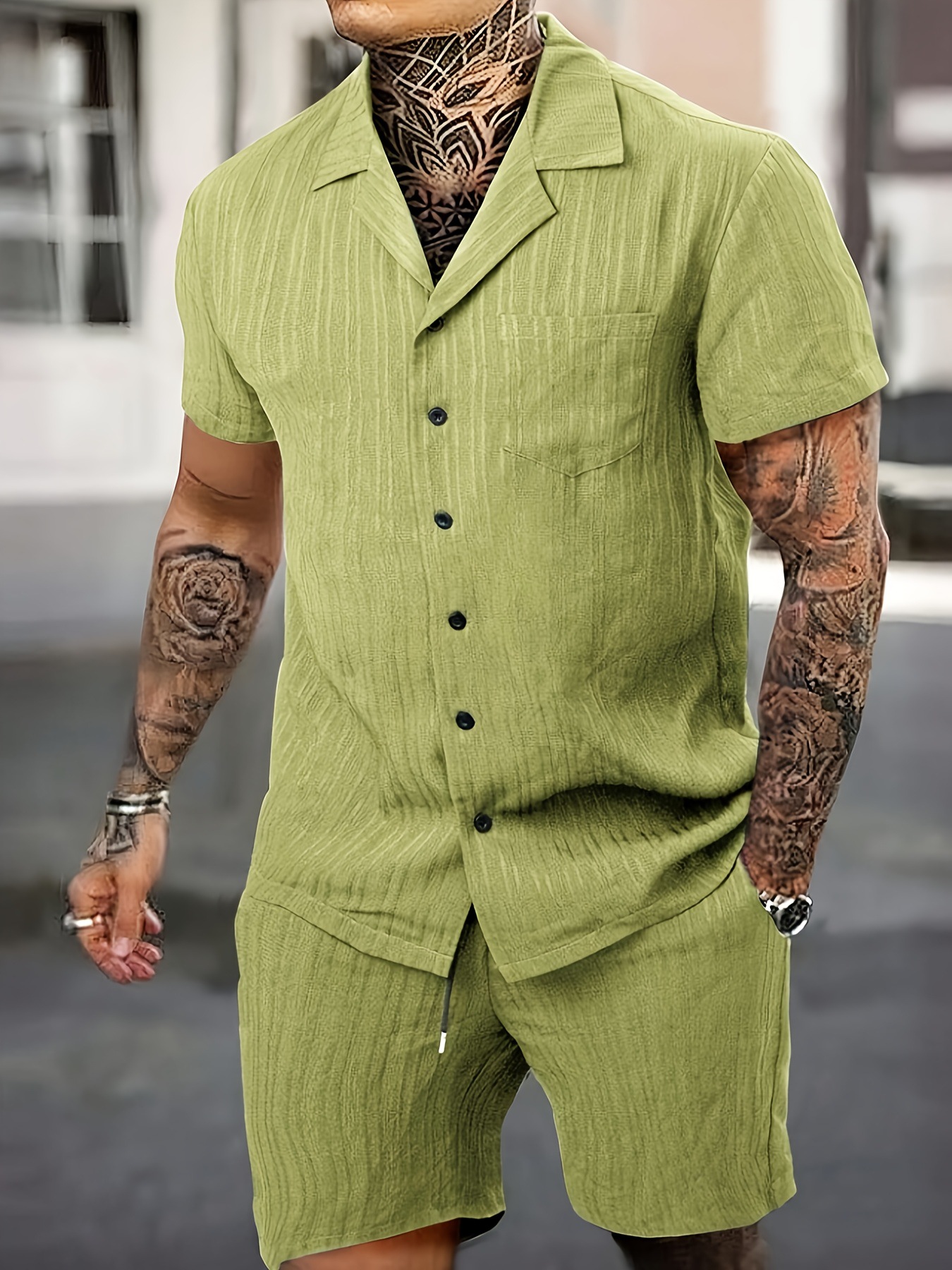 Lässiges Herren Hemd Und Shorts Set Mit Rüschentaschen_voghion.com