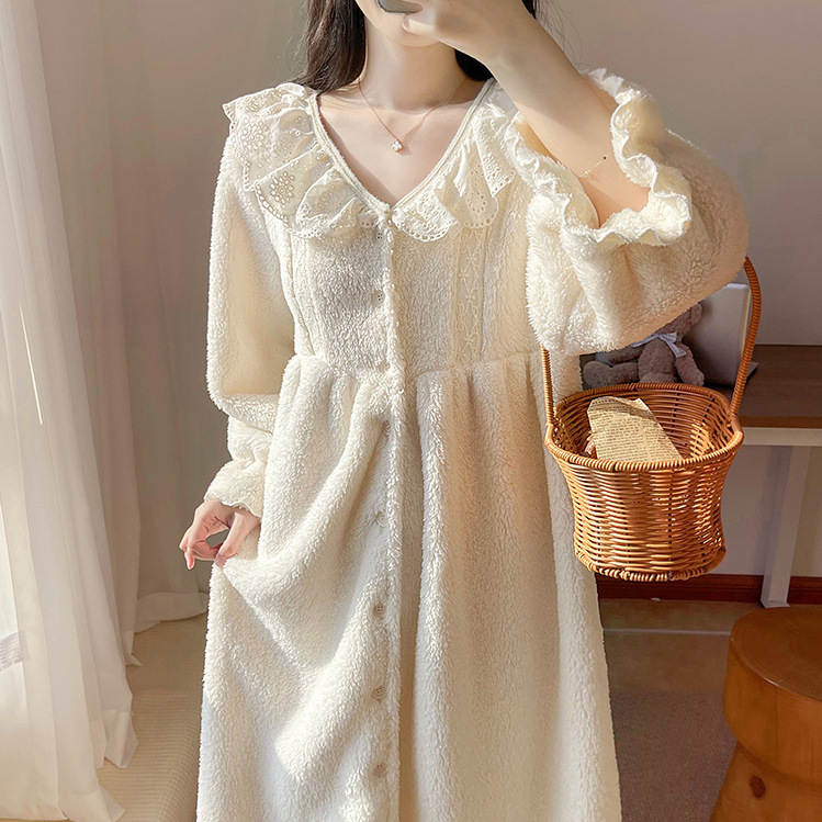 Korean Coral Velvet Nightgown for Women Winter New Sweet Princess Palace Style Plus Velvet Thickened Nightgown Home Clothes Wholesale