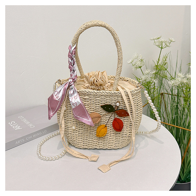 Women's Medium Straw Solid Color Flower Vacation Beach Beading Weave Square String Straw Bag display picture 11