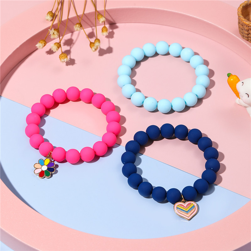 Cartoon Style Star Plastic Resin Beaded Girl's Bracelets 3 Pieces display picture 4