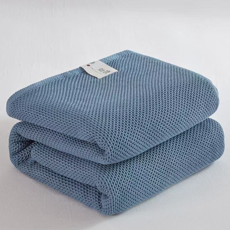 Wholesale cross-border Japanese-style cotton honeycomb towel quilt cotton single and double summer quilt multifunctional blanket gift blanket Wholesale cross-border Japanese-style cotton honeycomb towel quilt cotton single and double summer quilt multifunctional blanket gift blanket