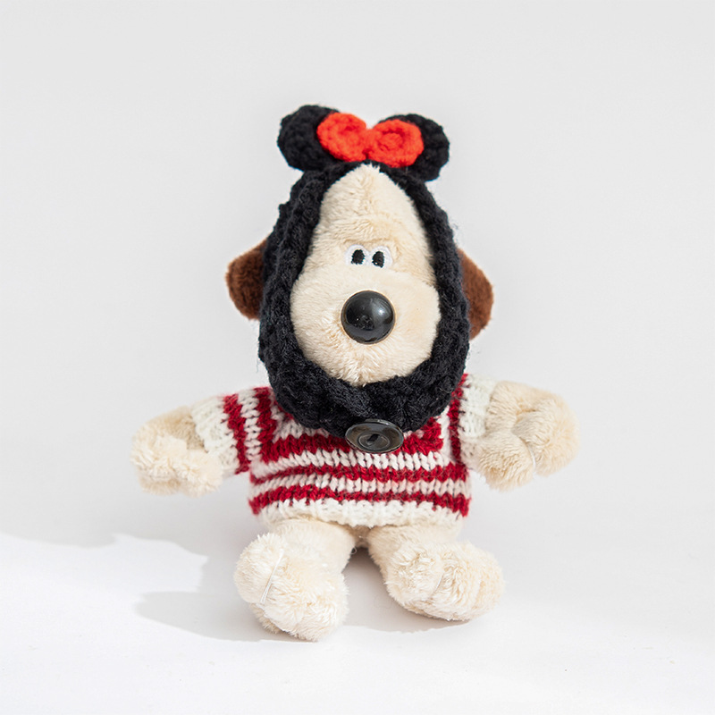 Красная подвеска с бантиком