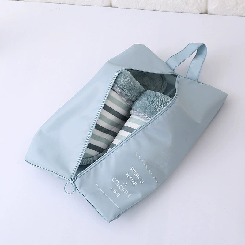 Capacious shoe bag for traveling