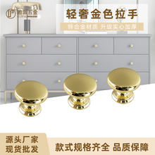 ���s���Ćο����ֽ�ɫС������\�Ͻ��T����Ģ���͈A�Ҿ��p��