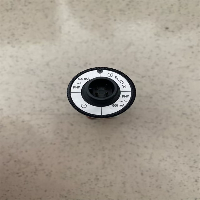 Датчик давления двери IFM Yifu PK6734 Быстрая доставка новый импортный