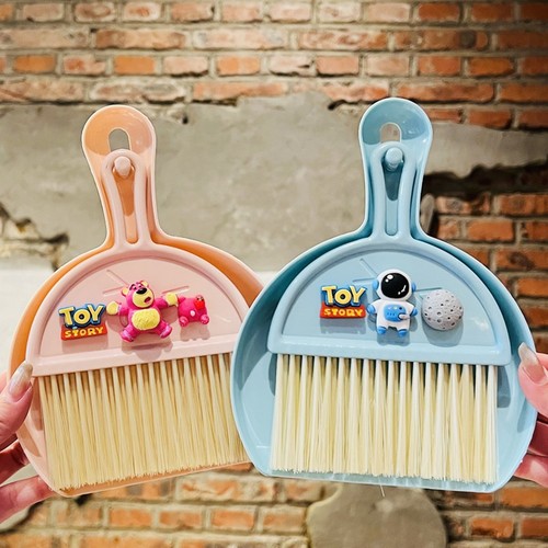 Elementary school student desktop broom set children's mini dustpan dustpan sweeper broom toy cleaning sweeping tool