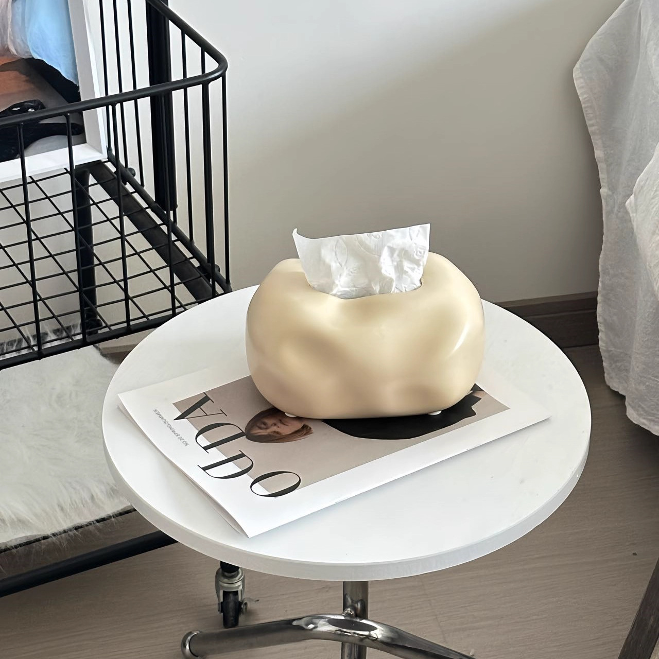 Wabi-sabi style tissue box custard (19.5*15.2)