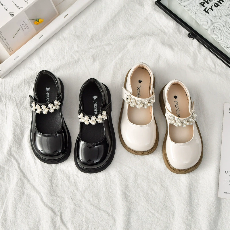 Маленькие кожаные туфли для девочек Весна и Осень 2025