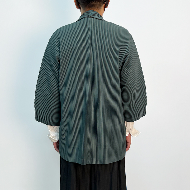 Chaqueta cortavientos para hombre primavera 2025 cuello de traje de un botón Cárdigan suelto japonés Chaqueta plisada de tela informal