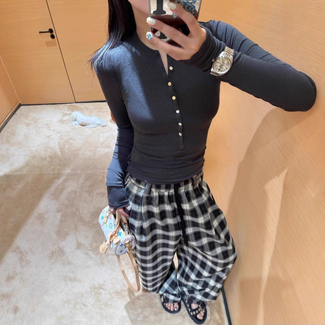 [Ready Stock] Lulu Henry Collar Slim Fit Inner Layer Slimming Look Elastic Simple and Comfortable B-Bottoming Shirt Knitted Top