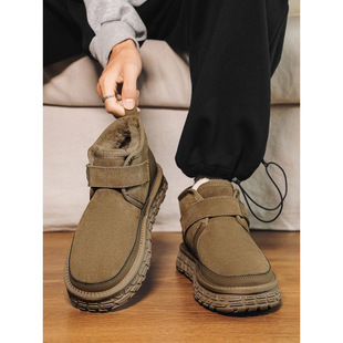 Anti-skid tire snow boots men's 2024 winter new Velcro bread shoes fleece-lined thickened northeast large cotton shoes