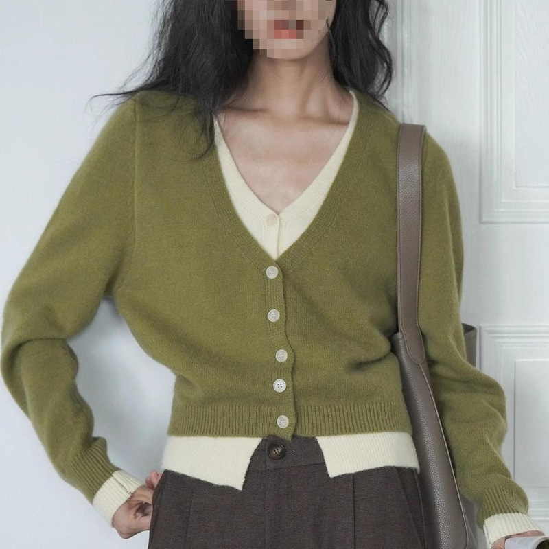 大码女装秋季假两件毛衣外套撞色领宽松针织开衫女显瘦短款新款|undefined
