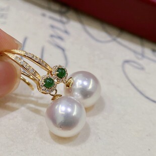 18K Gold Accessories Small Egg Face Bright Green Jade Ear Hook Diamond Inlaid D 0.12Ct with Beads 9-10 Without Beads