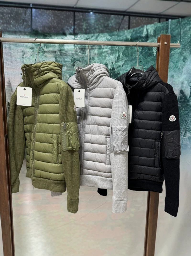 Moncler Men's Down Jacket Knit Hooded Cardigan