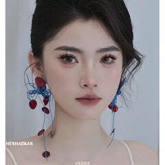 小衆赤青衝突色編み流蘇イヤリング高級感気質ピアス新中国式花嫁結婚朝服アクセサリー