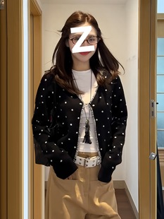 ���º�ɫ���cᘿ��_������Ů�＾�¿�Ư�������L�����@��ë������