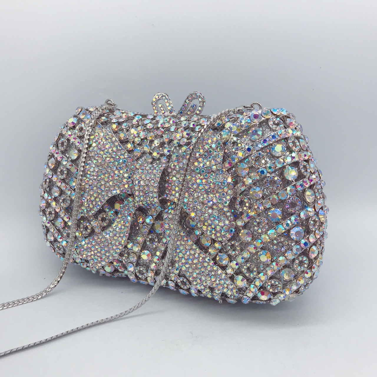 Túi clutch nữ đính kim cương nơ bướm kim loại dây xích dạ tiệc — Vàng kim AB chi tiết 6