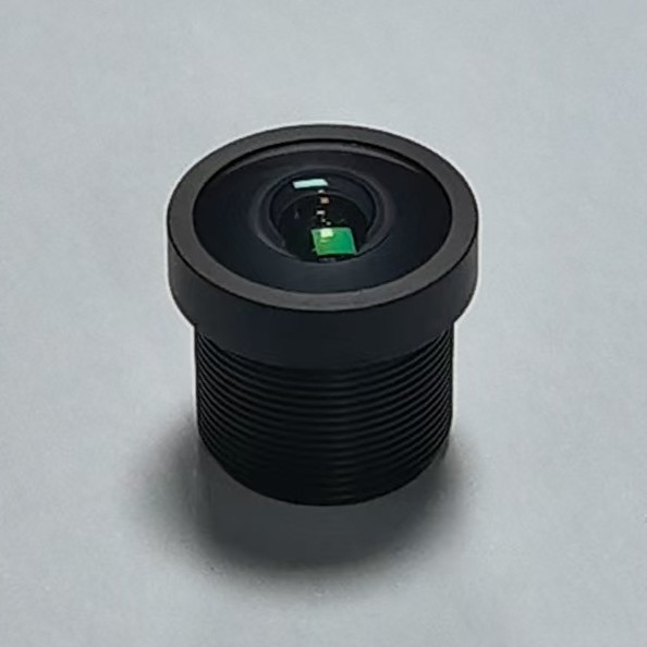 1/2.7“芯片3百万高清鱼眼 水平140°压盖17的6G全玻车载安防镜头